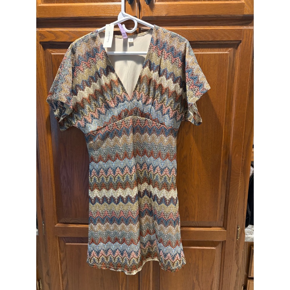 Francescas Alya Multi Color Chevron Zigzag Metallic V-Neck Mini Dress Large NWT